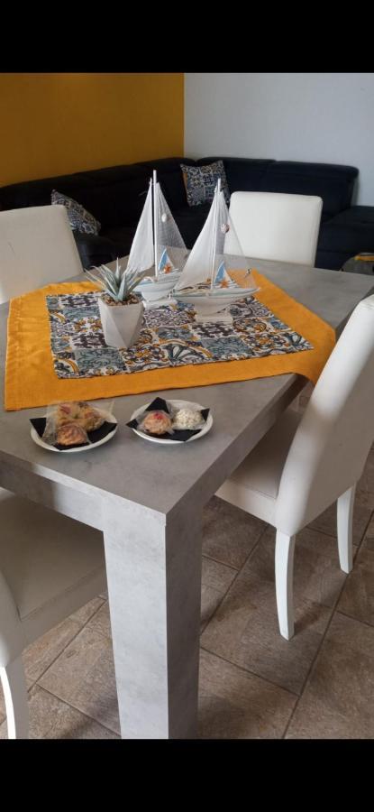 Dependance Oscar Apartment Carrozziere Fonte Ciane Ngoại thất bức ảnh